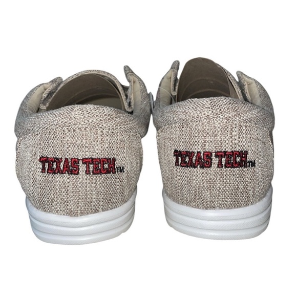 FOCO Men's NCAA College Team Logo
Lightweight Loafers
TEXAS TECH - Picture 2 of 4